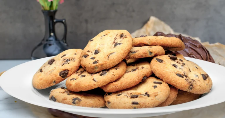 protein chocolate chip cookies