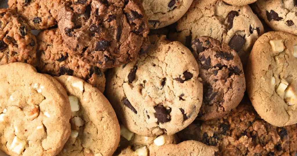 Bakery-Style Chocolate Chip Cookies